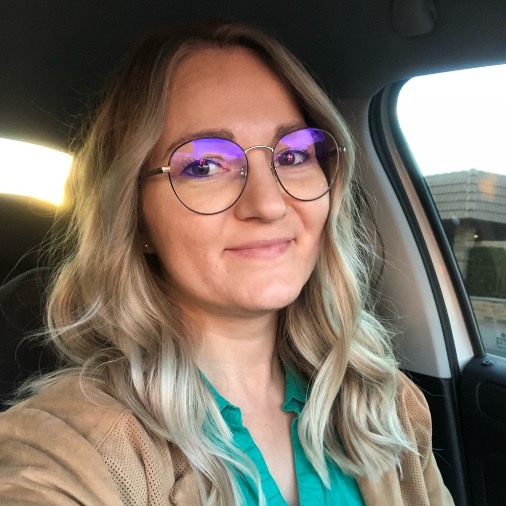 Meet your Posher, Irina